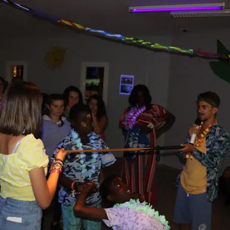 Κάμπινγκ Mobil 3 Avec Terrasse - 7 Personnes - Api-1-52-519 *