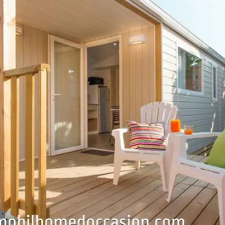 Mobil 3 Avec Terrasse - 7 Personnes - Api-1-52-519 Кемпинг Бретиньоль-сюр-Мер